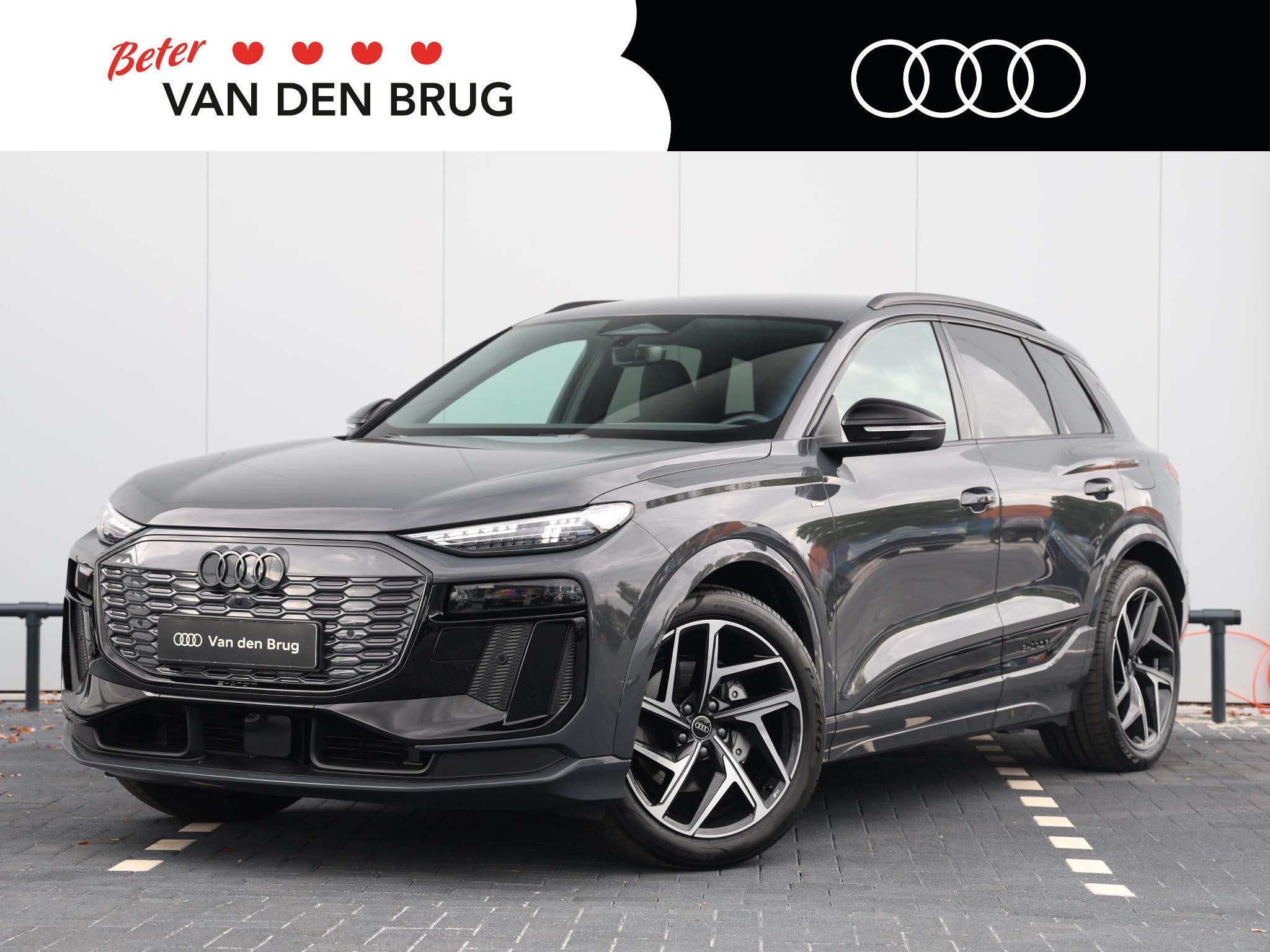 Audi Q6 e-tron S edition 83 kWh | Massage | Luchtvering | Tr