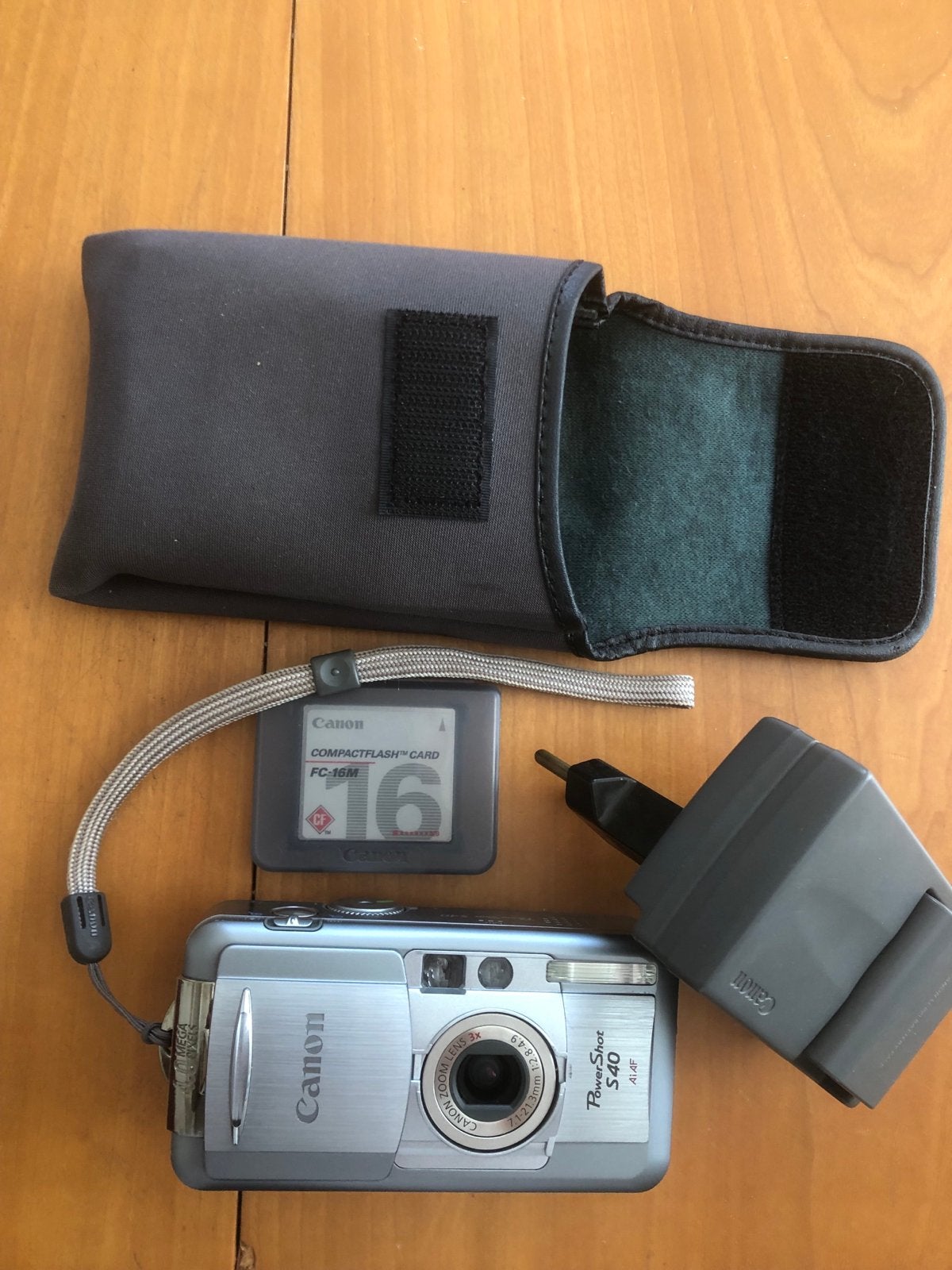 Canon PowerShot S40 Digitale Camera met Accessoires, Ingebouwde flitser, Gebruikt, Canon, Ophalen of Verzenden