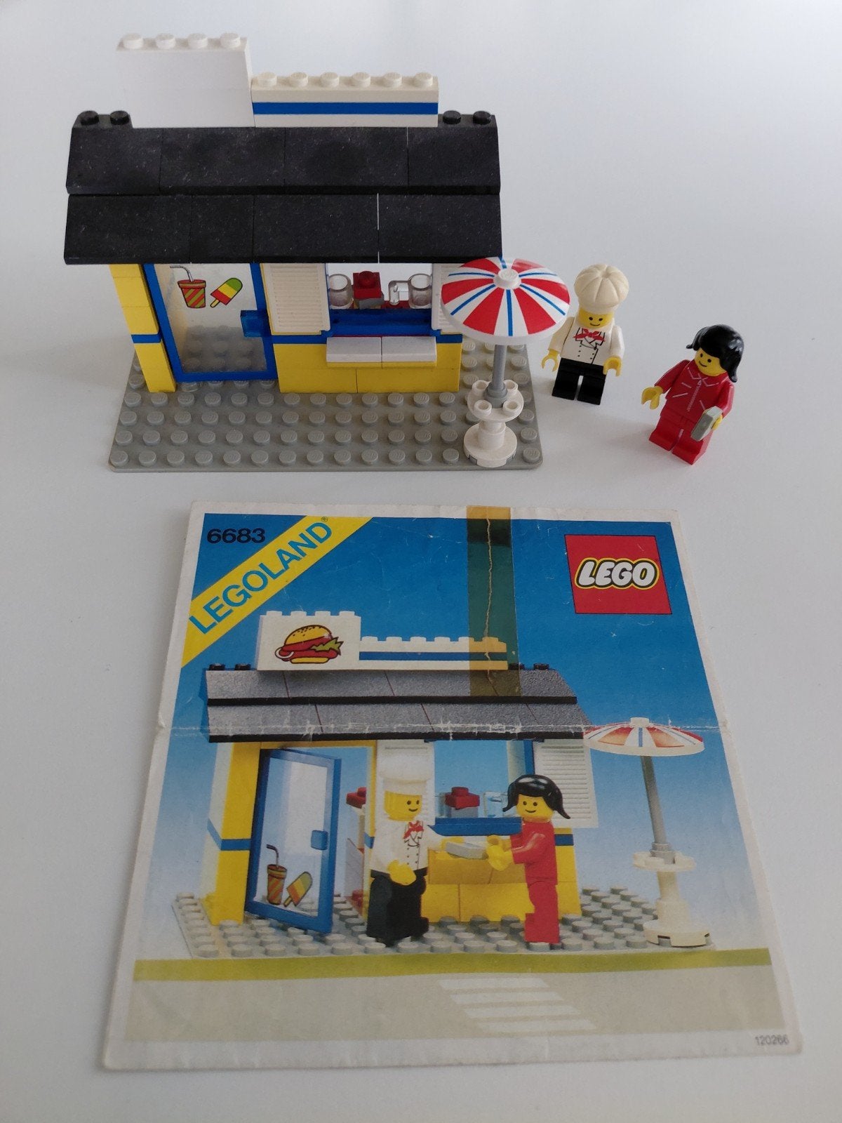 LEGO Legoland 6683 Hamburgerkraam met instructies en figuren, Kinderen en Baby's, Gebruikt, Lego, Ophalen of Verzenden, Inclusief instructies