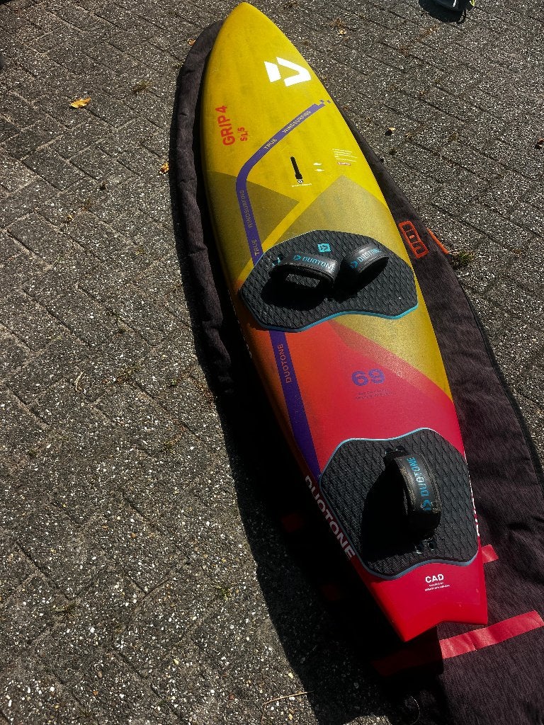 Duotone wave board 68 liter grip sls 2024, Ophalen, Minder dan 250 cm, Zo goed als nieuw, Met vin(nen)