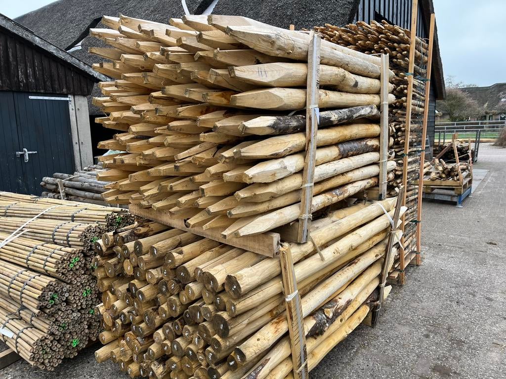 Kastanje houten paal afrastering schutting tuin terras, Tuin en Terras, Ophalen of Verzenden, Nieuw, Palen