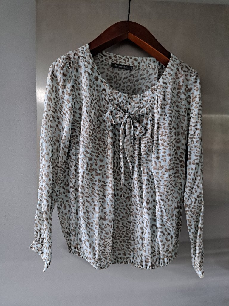 Zachtgroen blousje, Kleding | Dames, Ophalen of Verzenden, Zo goed als nieuw, Maat 36 (S), Roses of Avalon