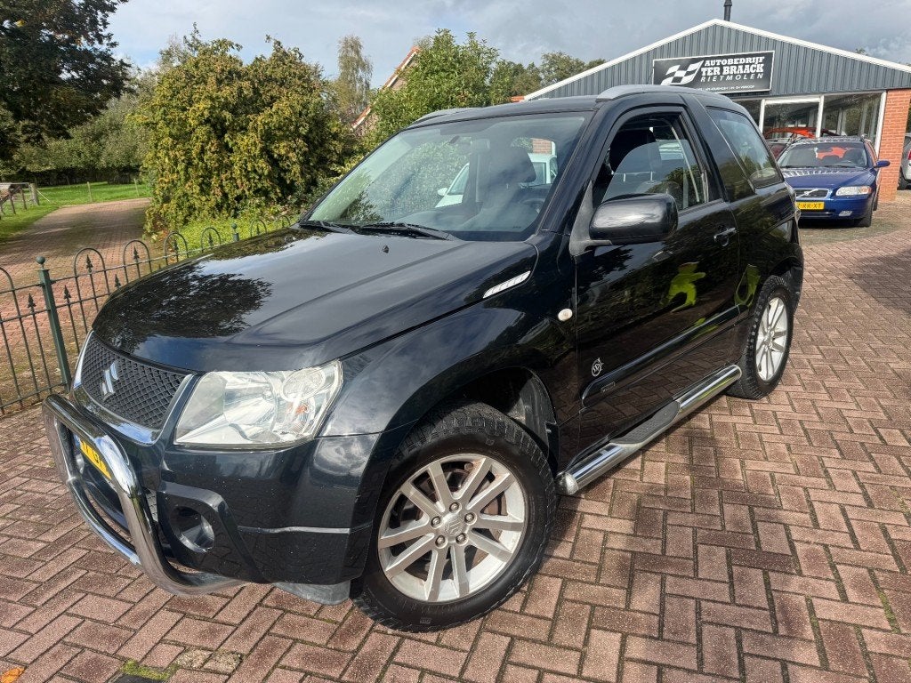 Suzuki GRAND VITARA 2.0 *4X4 *Rhino Edition*trekhaak*Airco, Auto's, 4 cilinders, 1850 kg, Grand Vitara, Handgeschakeld