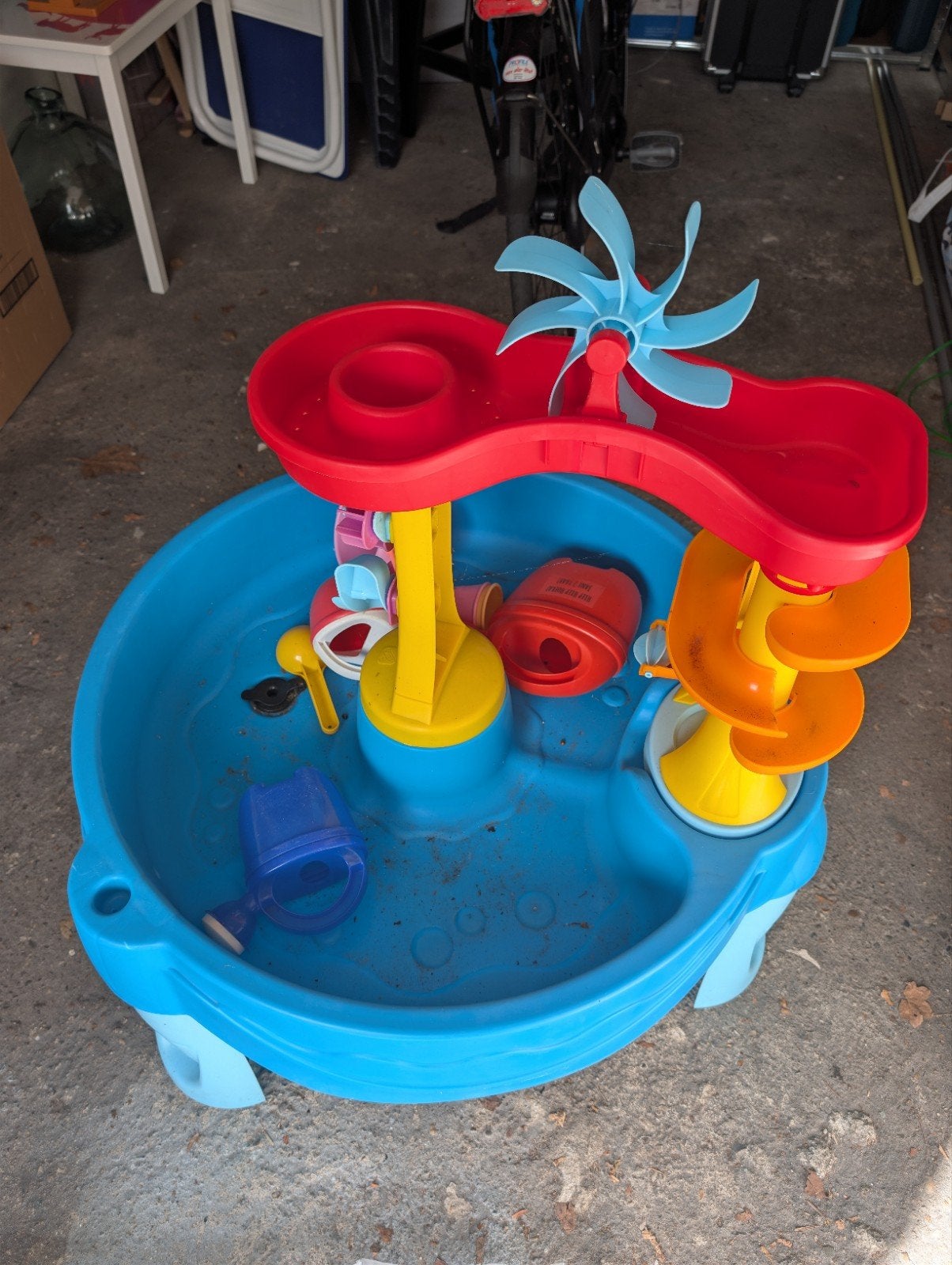 Water- en zandtafel met accessoires, Ophalen, Gebruikt