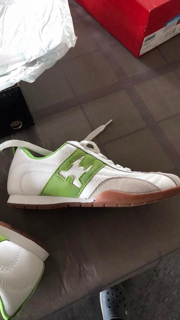Zgan gaastra sneakers wit met lime groen 38, Kleding | Dames, Schoenen, Ophalen of Verzenden, Zo goed als nieuw, Wit, Sneakers of Gympen