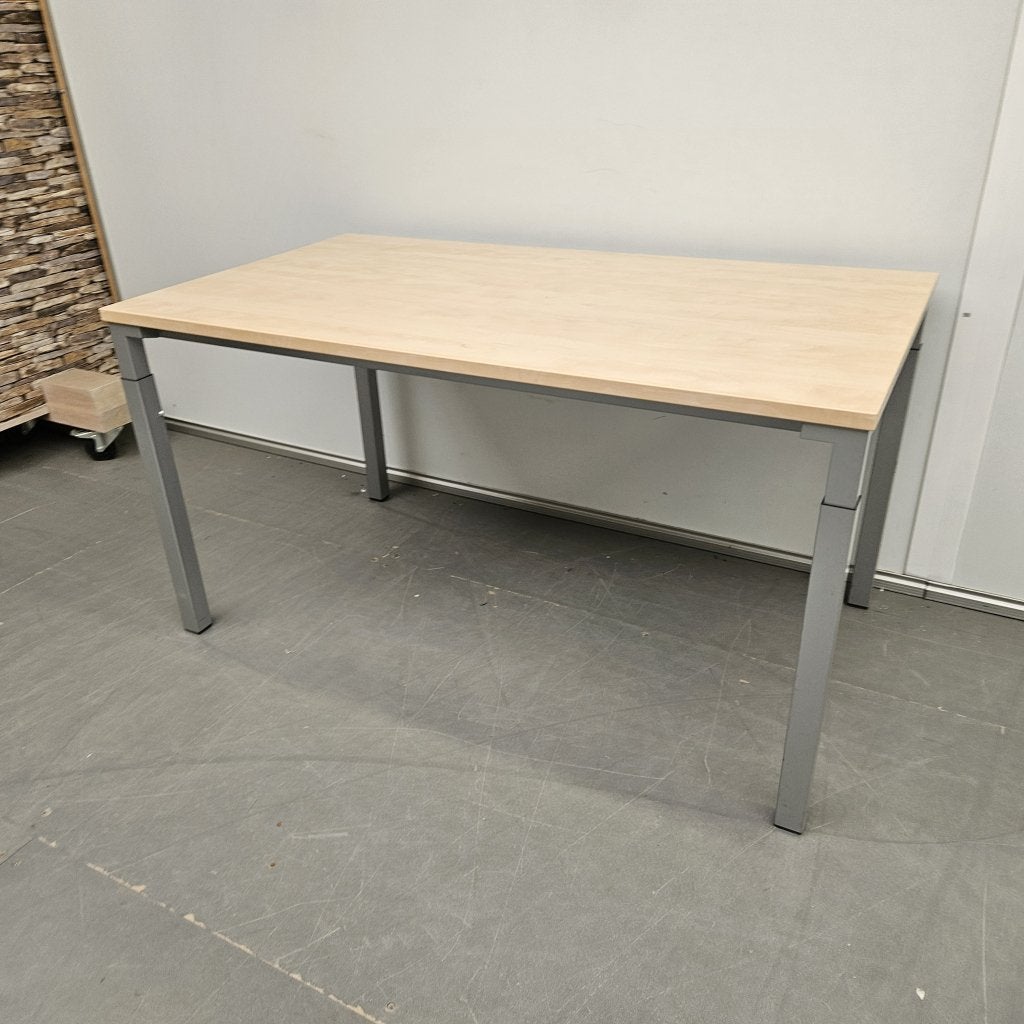 Steelcase bureau - 140x80 cm, Diversen, Bureau-accessoires, Gebruikt