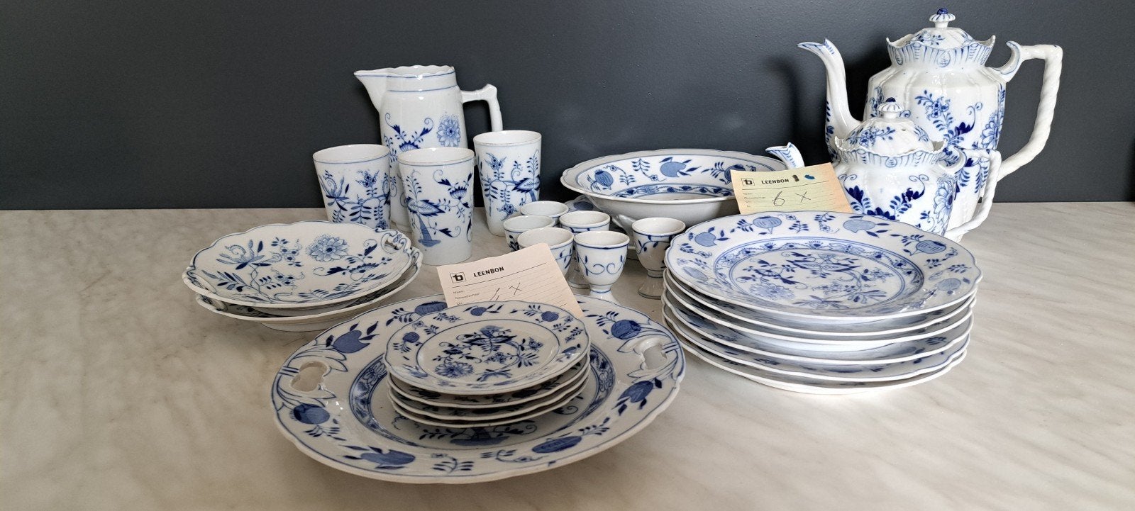 Prachtig Blauw servies incompleet., Ophalen