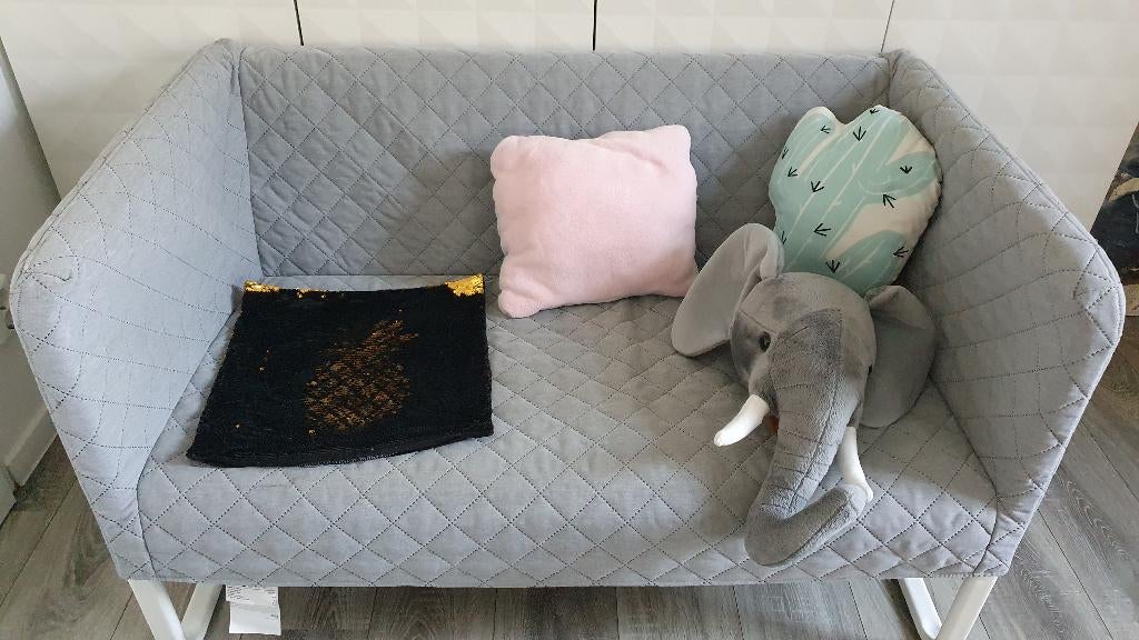 Tweezitsbank Ikea Knopparp grijs gratis kussens hoes olifant, Ophalen, Minder dan 75 cm, Tweepersoons, Zo goed als nieuw