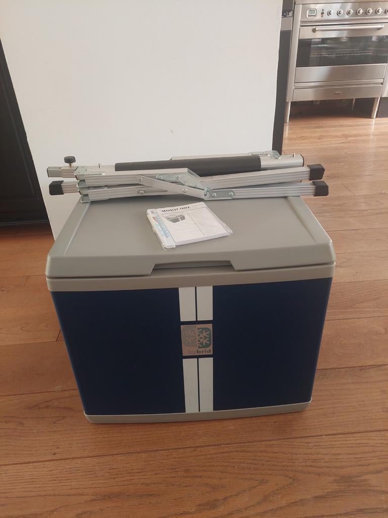 Koelbox Mobicool B40 Hybrid koel en vriesbox 220V en 12V, Caravans en Kamperen, Ophalen, Zo goed als nieuw, Compressor