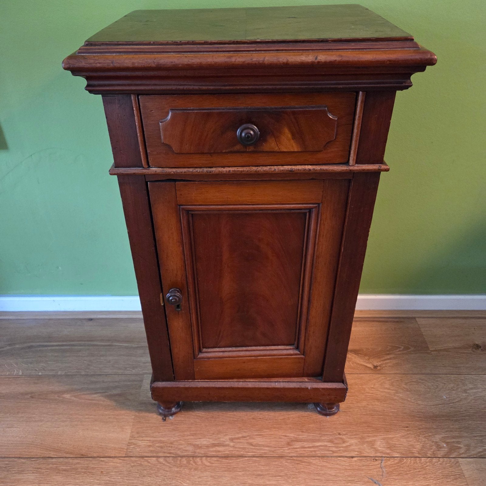 Oud kastje bruin, Huis en Inrichting, Ophalen, Gebruikt, Minder dan 45 cm, 70 cm of meer