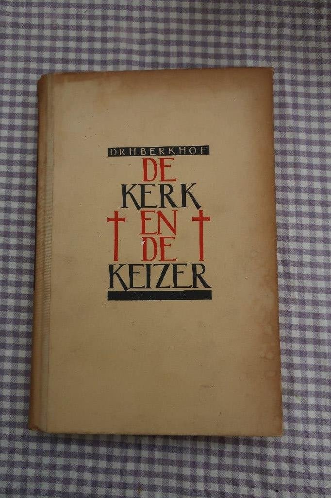 "De Kerk en de Keizer"  Dr. H. Berkhof., Ophalen of Verzenden, Gelezen, Christendom | Katholiek
