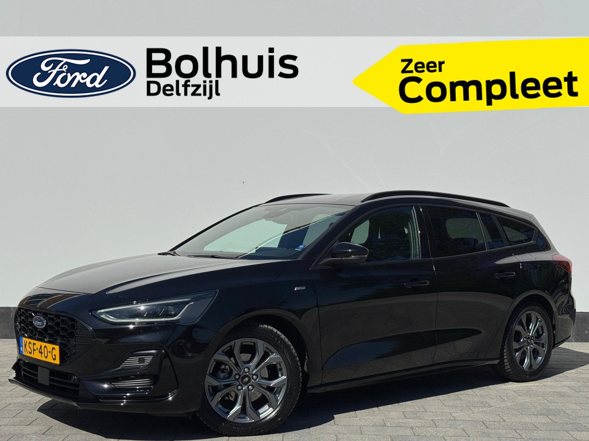 Ford FOCUS Wagon EcoBoost Hybrid 155 pk ST-Line X | Winter P, 12 maanden, Stof, Gebruikt, Zwart