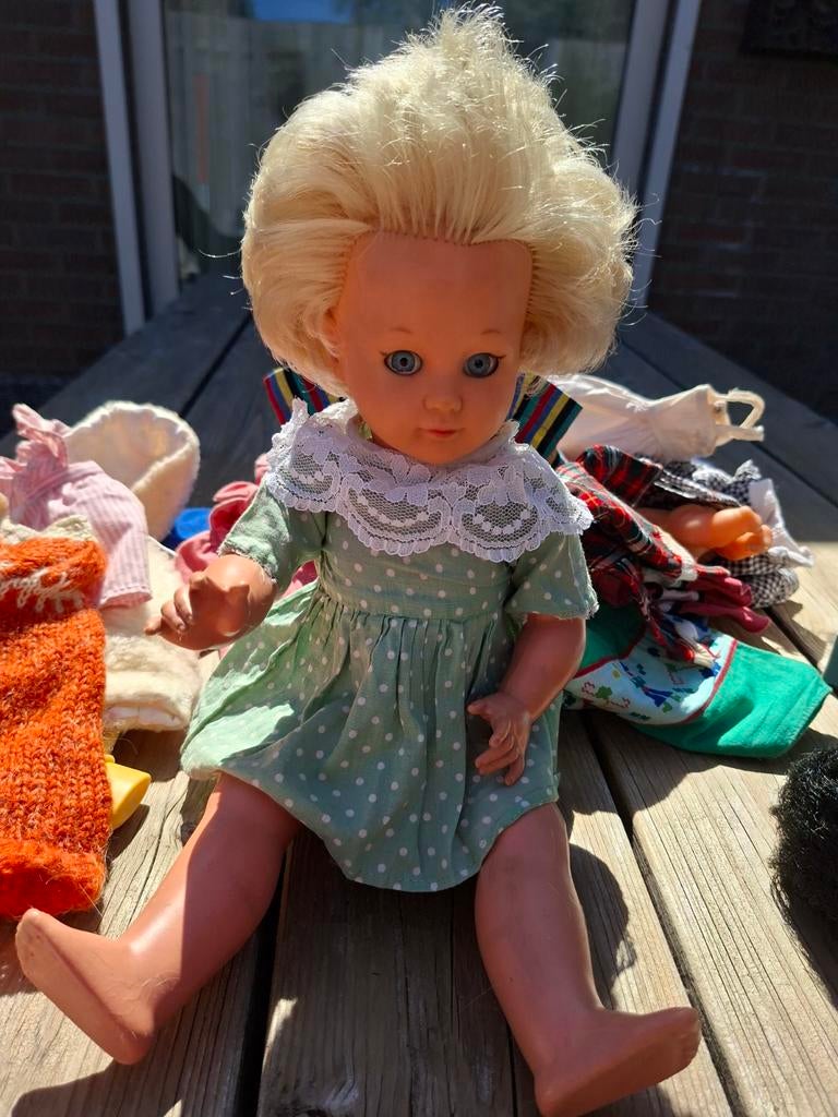 Vintage Schildkröt poppen met kleding en accessoires, Ophalen of Verzenden