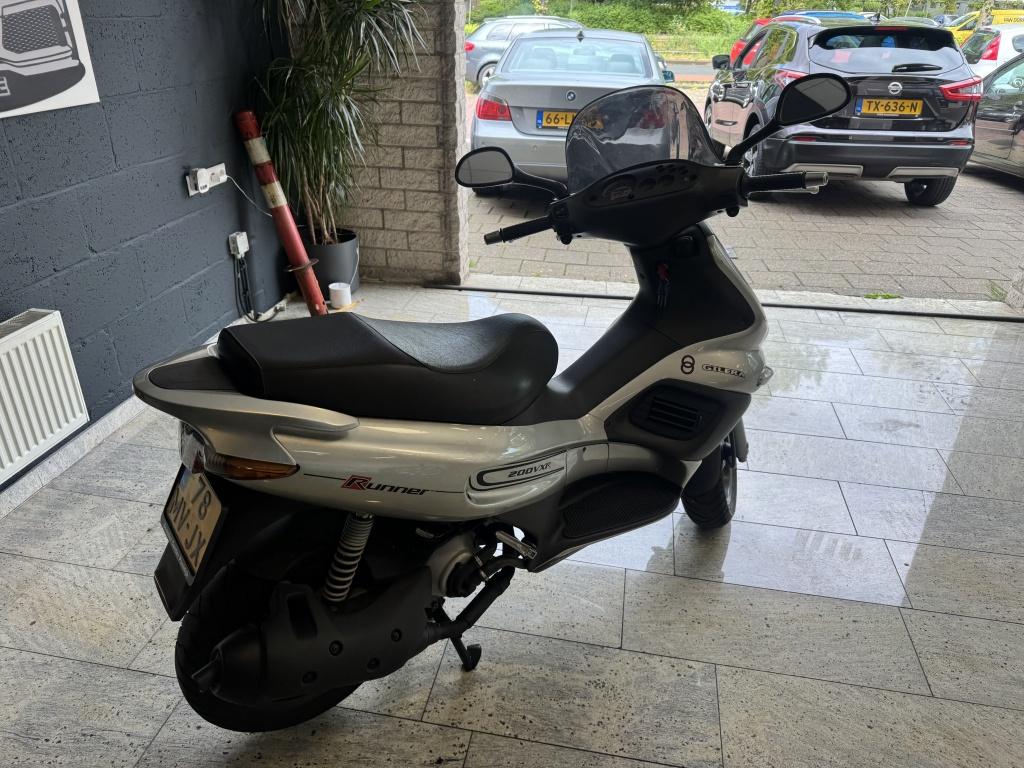 Gilera motorscooter Runner 200 VXR Origineel Nieuwstaat, 198 cc, Kwbautomotive@outlook.com, Bedrijf, Overig