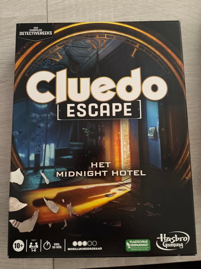 Cluedo Escape: Het Midnight Hotel - Eenmalige Detective, Een of twee spelers, Ophalen of Verzenden, Zo goed als nieuw