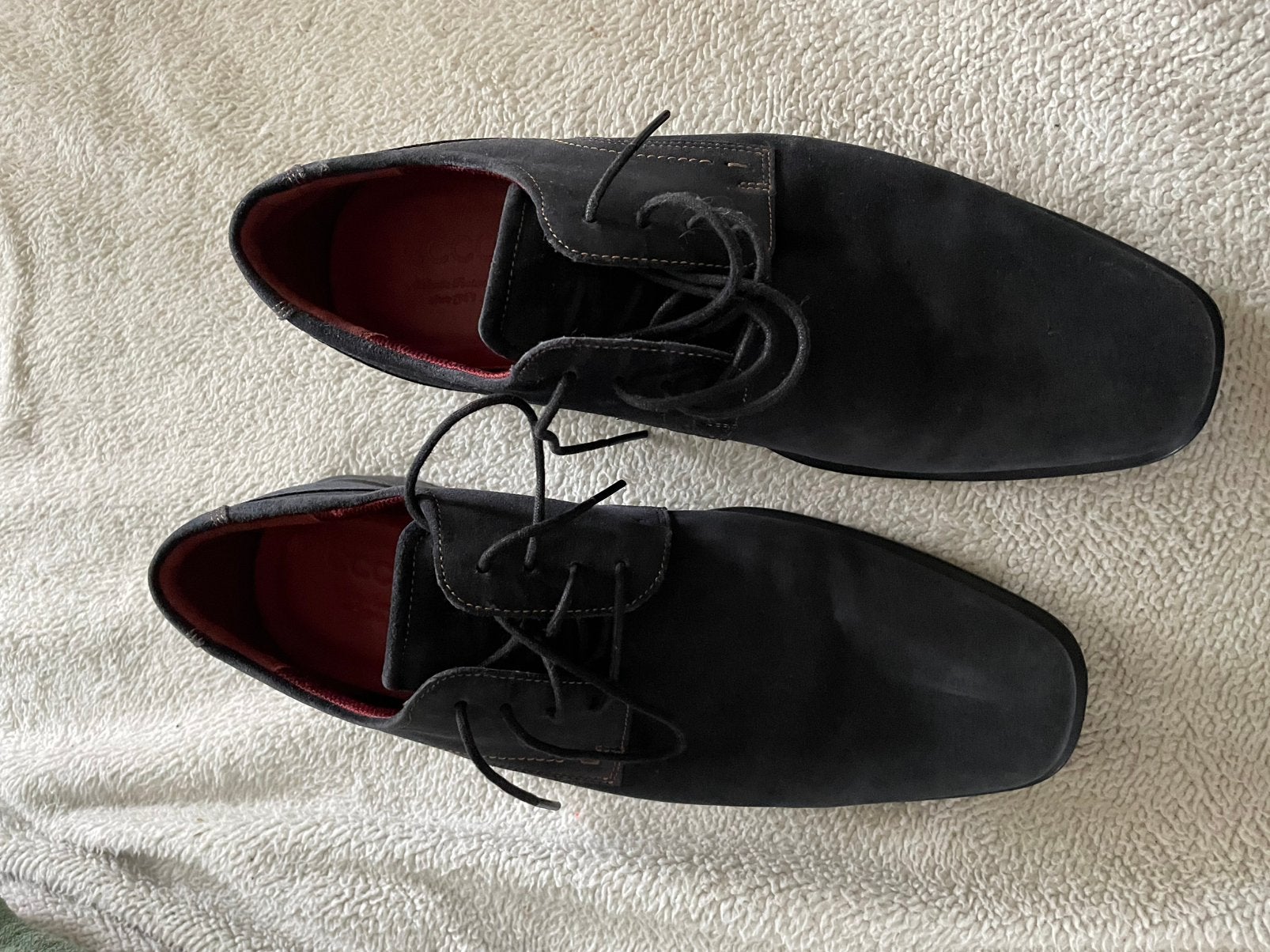 Ecco Herenschoenen maar 44 suede, Ophalen of Verzenden, Zo goed als nieuw, Bruin