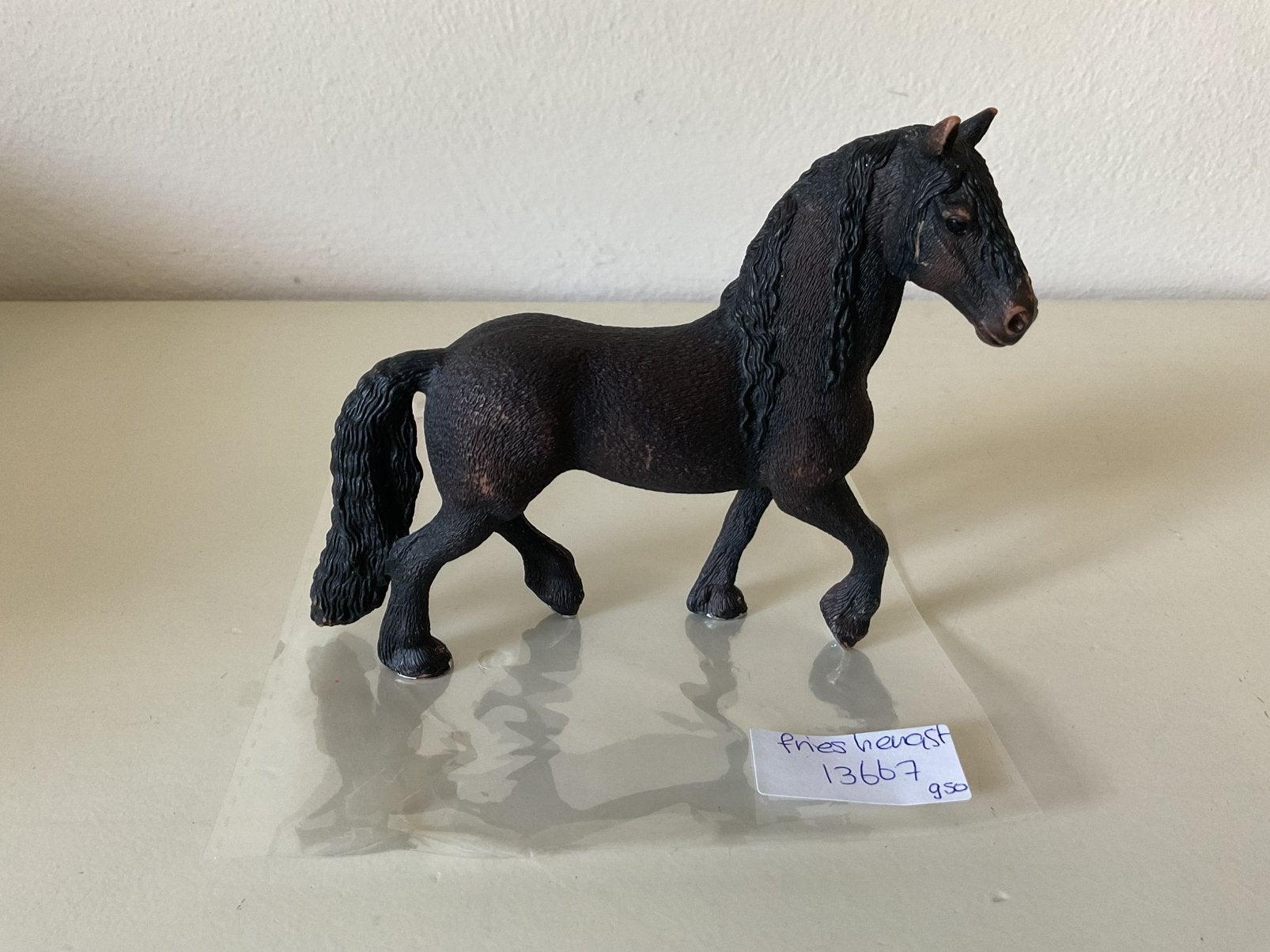 Schleich friese hengst 13667, Verzamelen, Verzenden, Gebruikt
