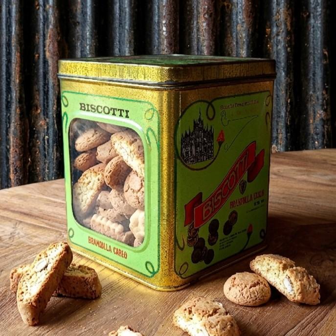 Oud BISCOTTI Brocante Blik Italië Milaan Vintage Reclamebord, Ophalen of Verzenden, Gebruikt, Verpakking