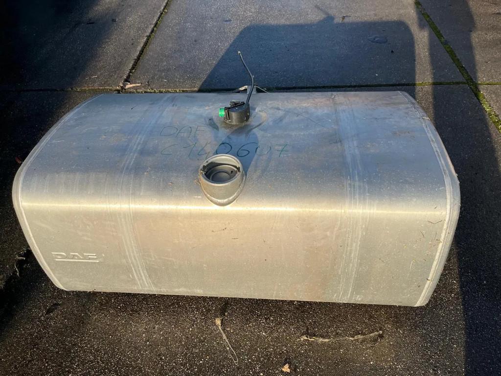 DAF Brandstoftank Diesel 340L 1681816, Auto-onderdelen, Vrachtwagen-onderdelen, Gebruikt, DAF, Brandstofsystemen