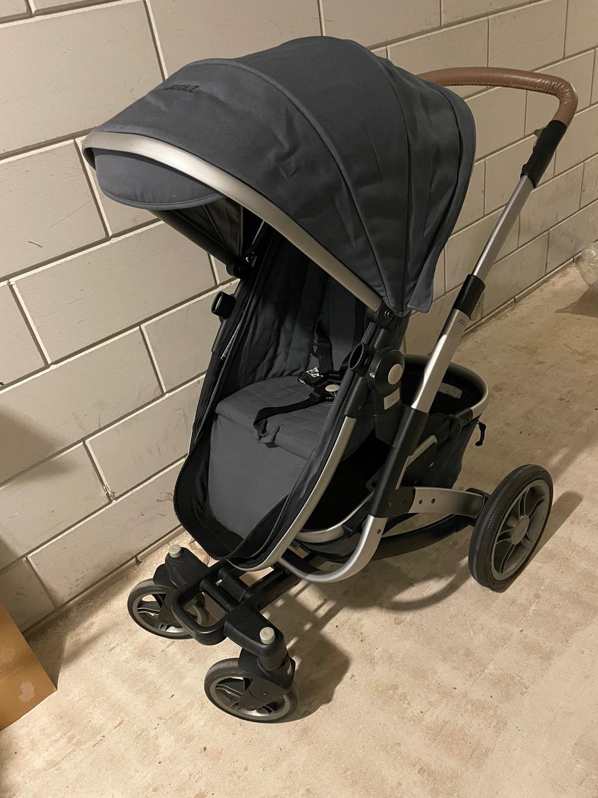 Joolz Geo2 kinderwagen donkergrijs – nette staat, Zo goed als nieuw, Met reiswieg, Ophalen, Kinderwagen