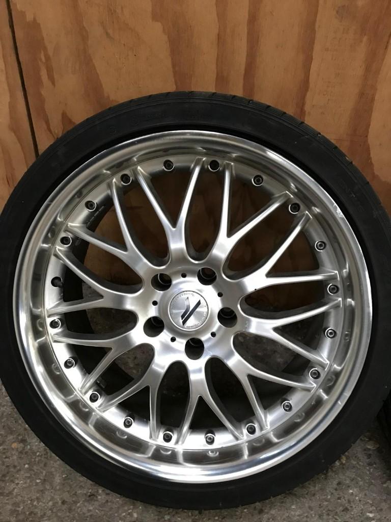 4 velgen en 2 banden te koop, Auto-onderdelen, Banden en Velgen, Banden en Velgen, Personenwagen, Zomerbanden, Ophalen