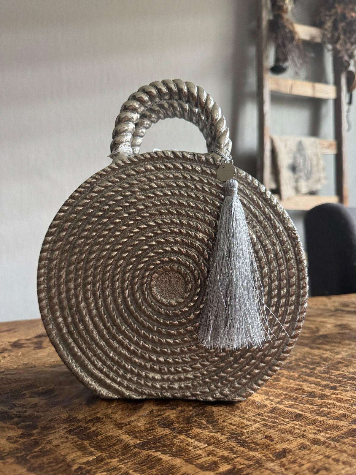 Riviera Maison Bali Bag Statue, Huis en Inrichting, Woonaccessoires | Overige, Overige materialen, Verzenden, Zilver, Landelijk