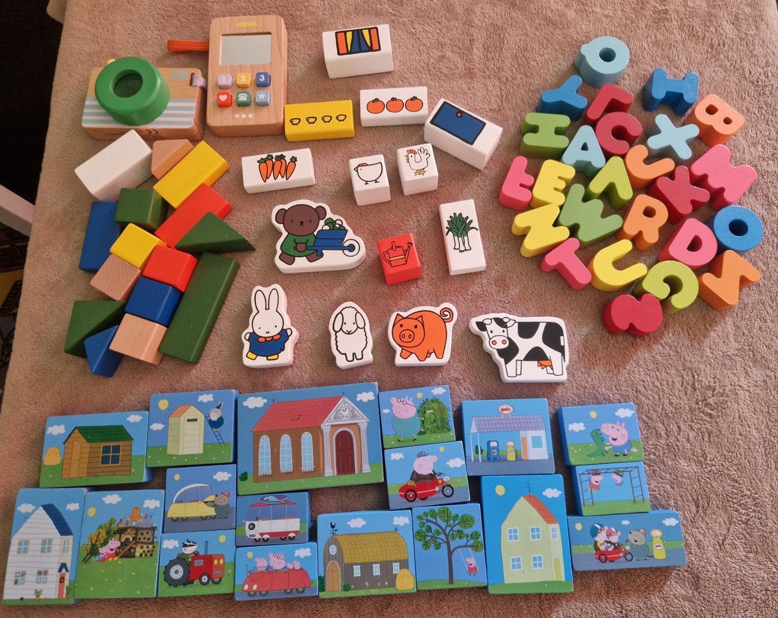 Houten speelgoed, hema, nijntje, peppa big, Ophalen of Verzenden, Zo goed als nieuw