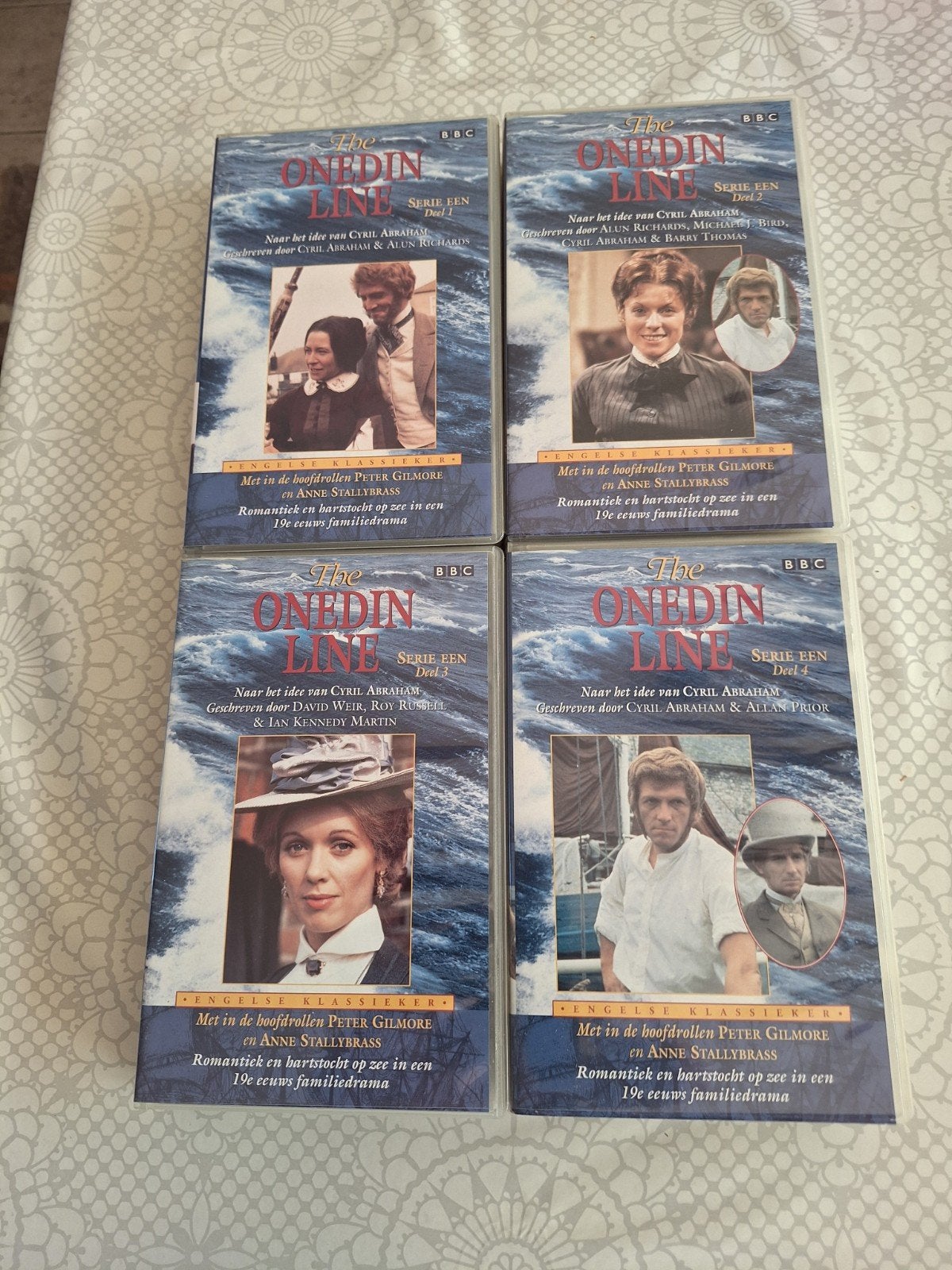 4 videobanden speelfilms, Cd's en Dvd's, VHS | Film, Alle leeftijden, Ophalen, Overige genres