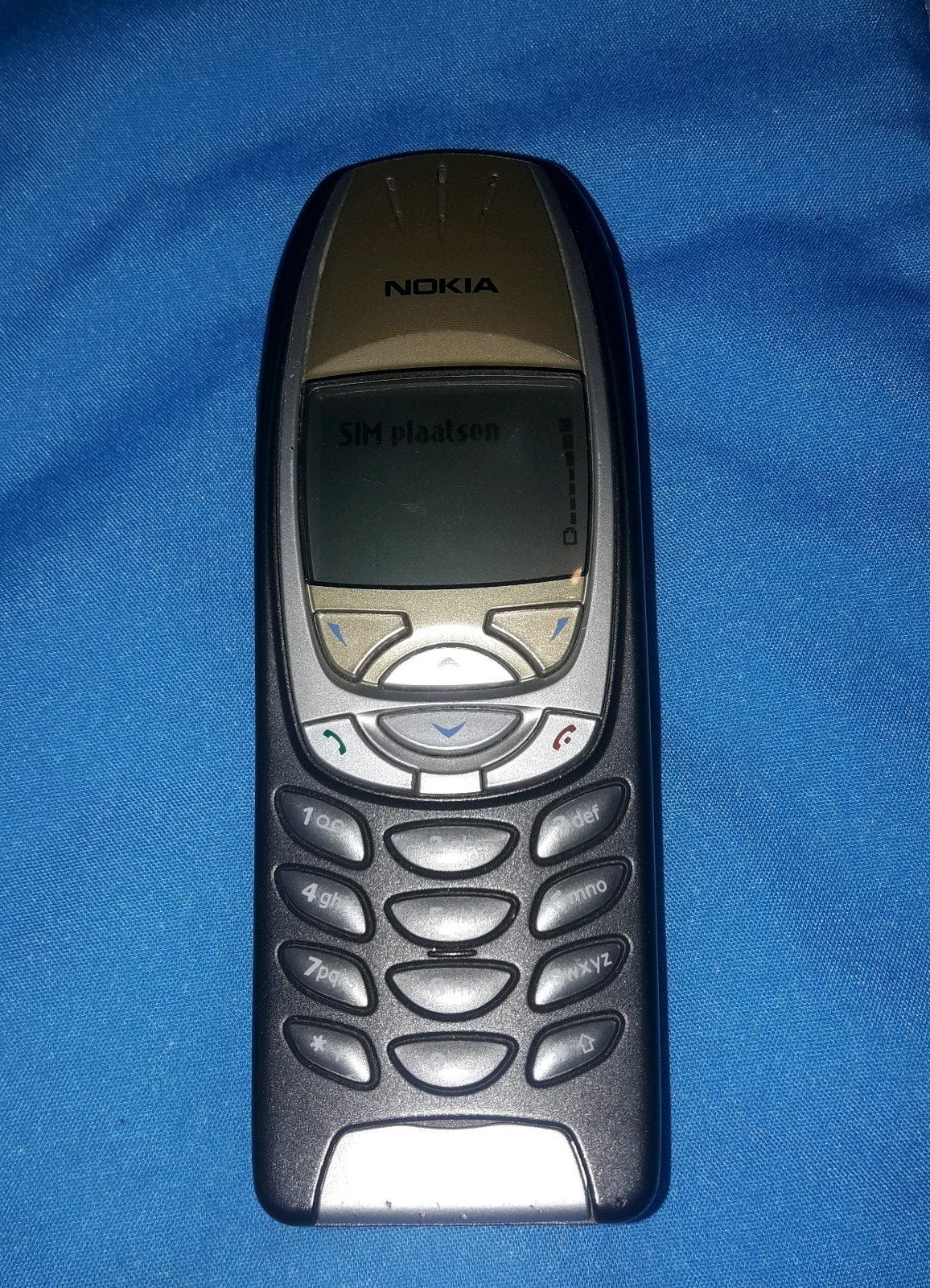 Nokia 6310i (Vintage) met lader in goede staat, Ophalen, Gebruikt, Zwart, Fysiek toetsenbord