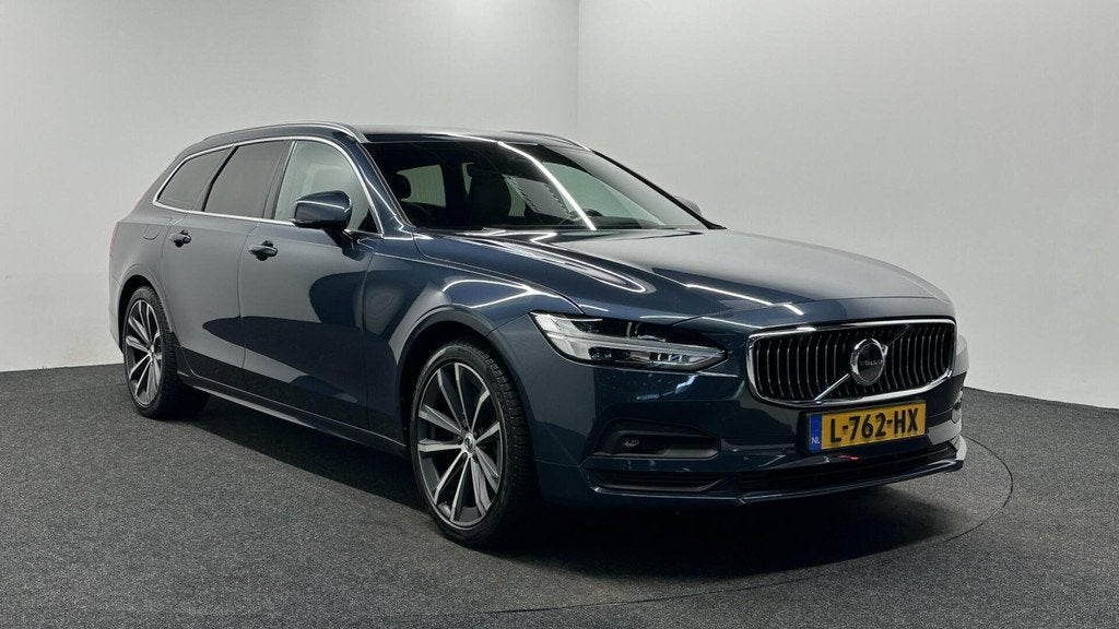 Volvo V90 2.0 B4 Business Pro LEER TREKHAAK CAMERA CARPLAY N, Auto's, Euro 6, 4 cilinders, Blauw, Automatische klimaatregeling