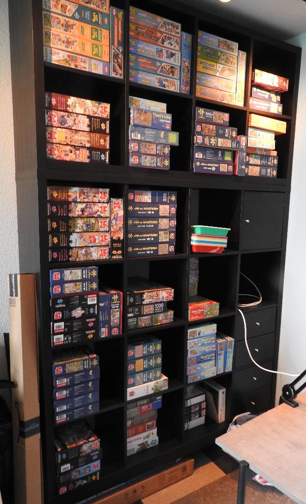 Heleboel puzzels van 1000 stukjes, Hobby en Vrije tijd, Denksport en Puzzels, Ophalen, 500 t/m 1500 stukjes, Gebruikt, Legpuzzel