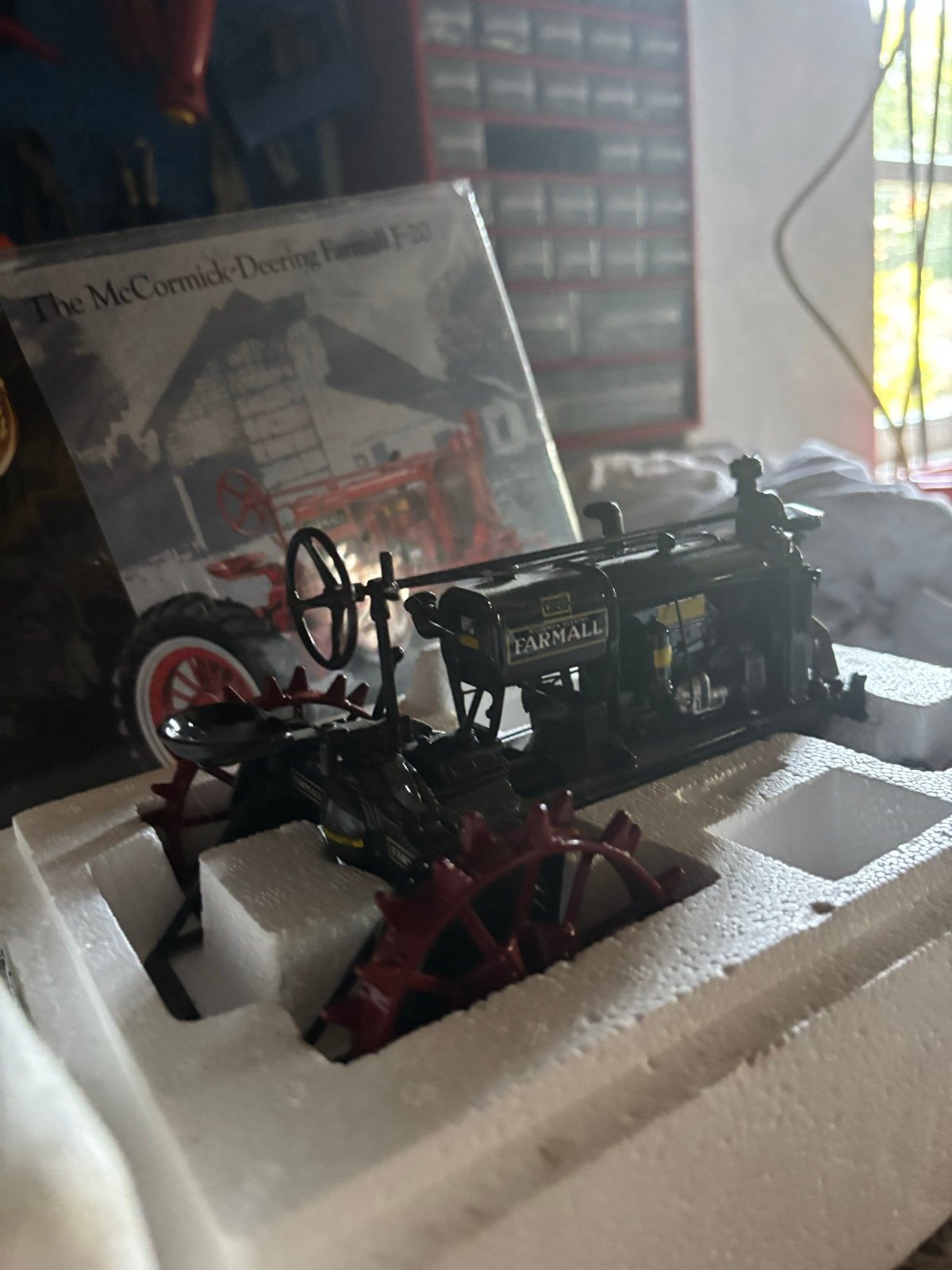 McCormick-Deering Farmall F-20 schaalmodel, Overige merken, 1:32 tot 1:50, Overige typen, Ophalen of Verzenden
