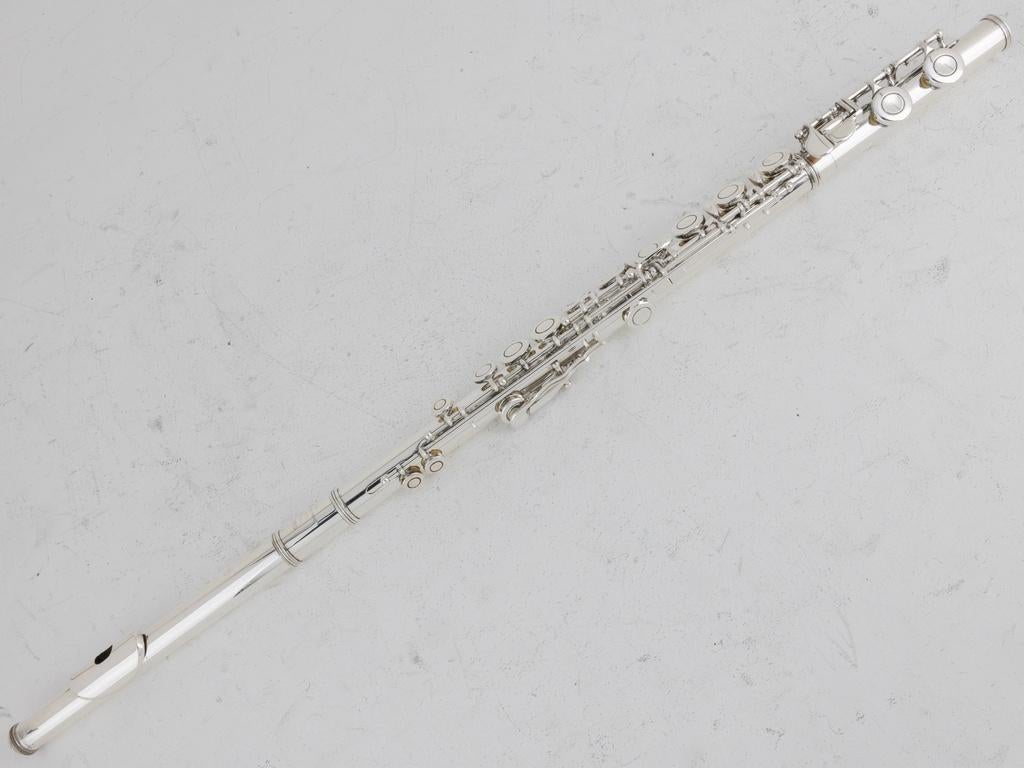 Gebruikte Dwarsfluit Yamaha 411, zilveren kop en body,, Muziek en Instrumenten, Instrumenten | Toebehoren, Gebruikt, -, -, Dwarsfluit of Piccolo
