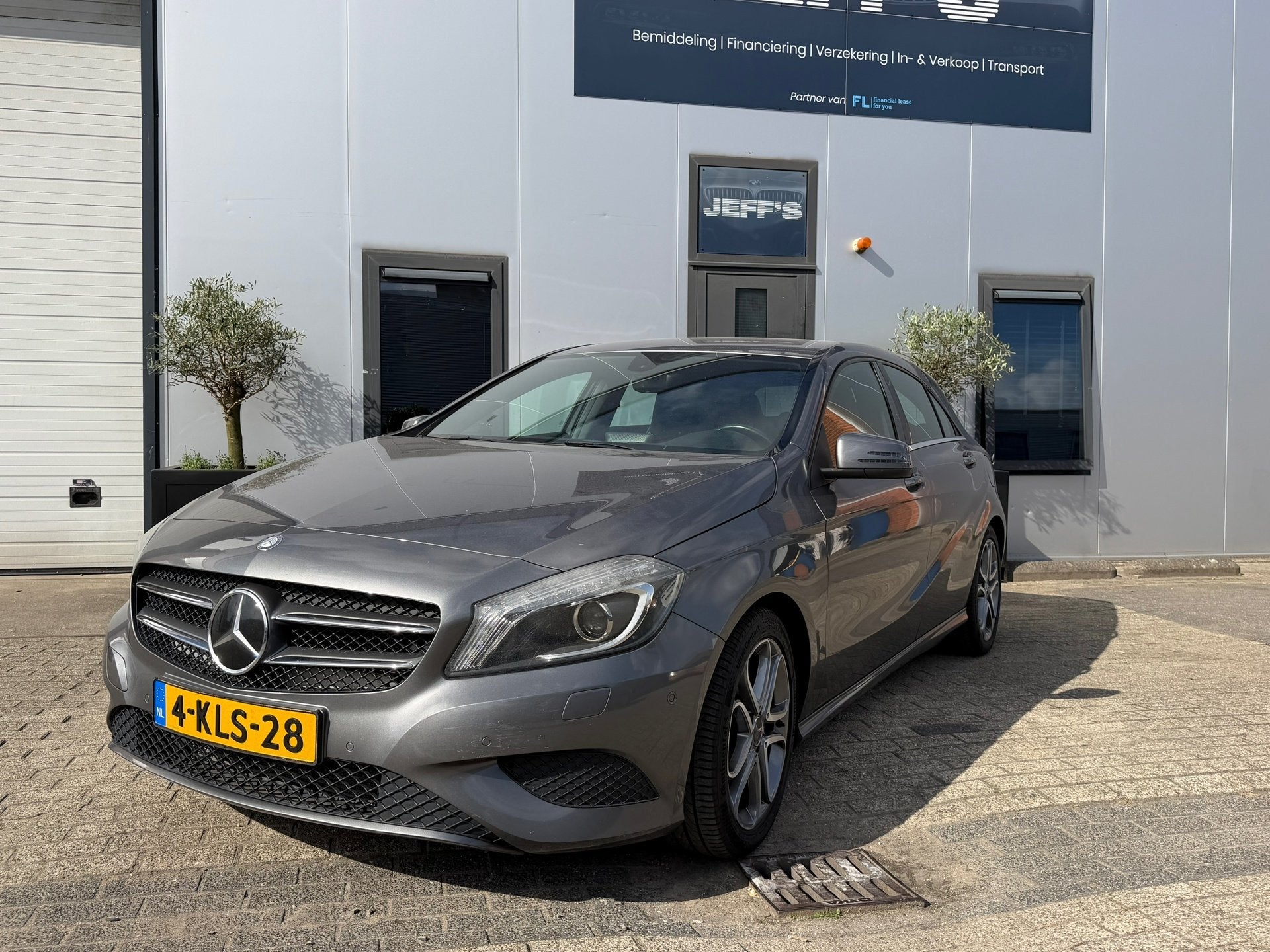 Mercedes-Benz A-klasse 180 4U3, Auto's, Voorwielaandrijving, Gebruikt, 4 cilinders, 122 pk