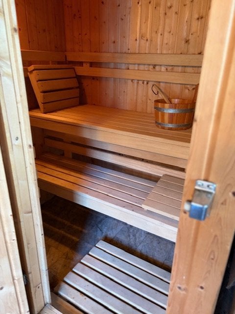 Sauna, Ophalen, Gebruikt, Fins of Traditioneel, Complete sauna