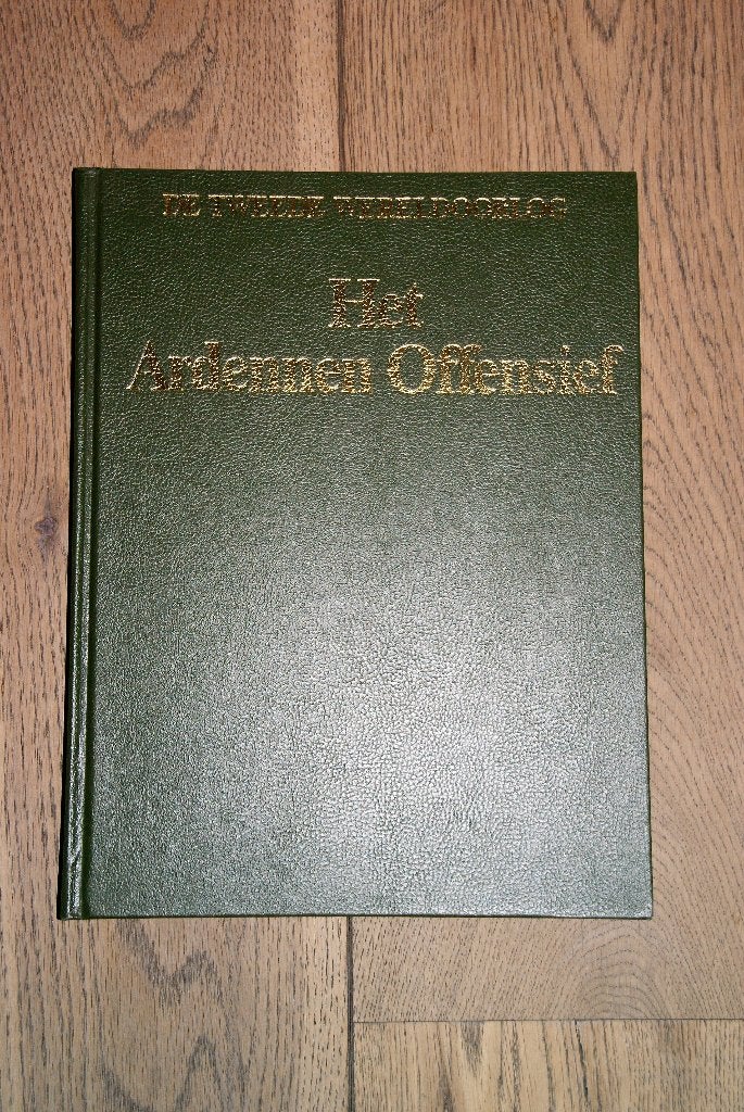 Te koop: De tweede wereldoorlog, Het Ardennen offensief, Tweede Wereldoorlog, Ophalen of Verzenden, Zo goed als nieuw, Lekturama