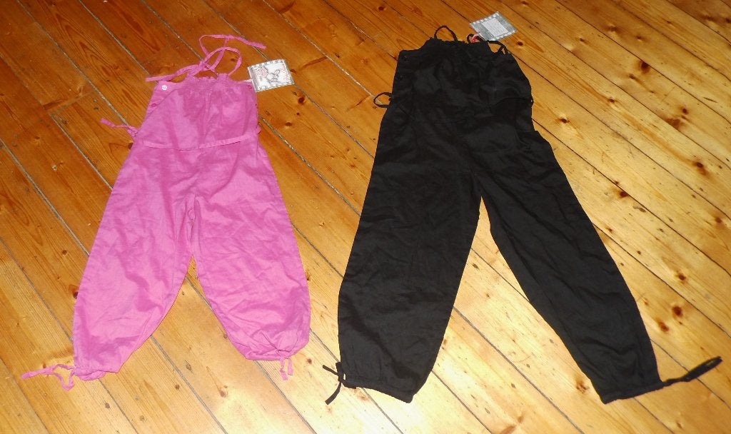 nieuwe zwarte broek Salopette jumpsuit maat 104 Vinrose, Kinderen en Baby's, Kinderkleding | Maat 104, Broek, Vinrose, Meisje