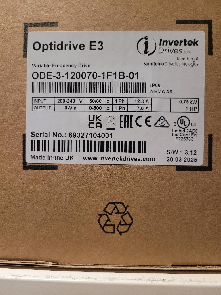 Invertek frequentieregelaar voor 1~ 230V motoren 0,75kW IP66, Hobby en Vrije tijd, Elektronica-componenten, Info@hiflex.nl, Nieuw