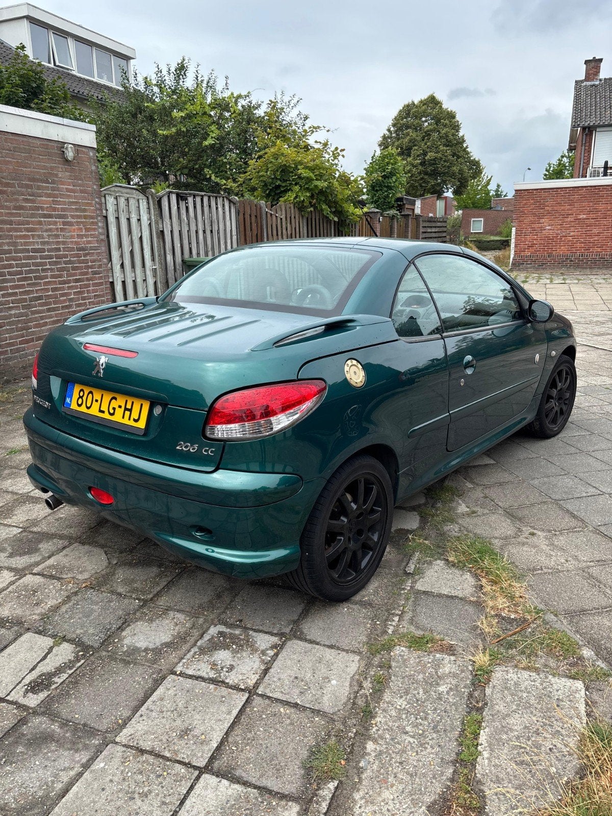 Peugeot 206 1.6 16V CC 2003 Groen, Auto's, Voorwielaandrijving, 4 cilinders, Cabriolet, 4 stoelen