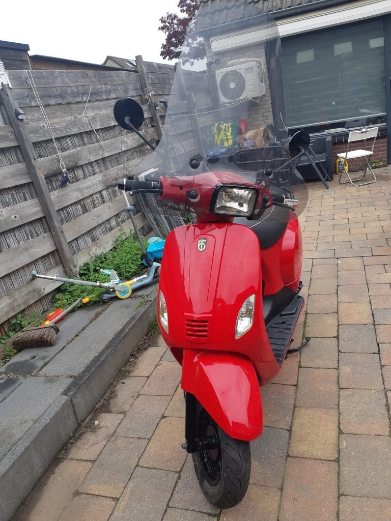 LA SOURIS VESPELINI, Fietsen en Brommers, Brommers | Overige merken, Ophalen, Gebruikt