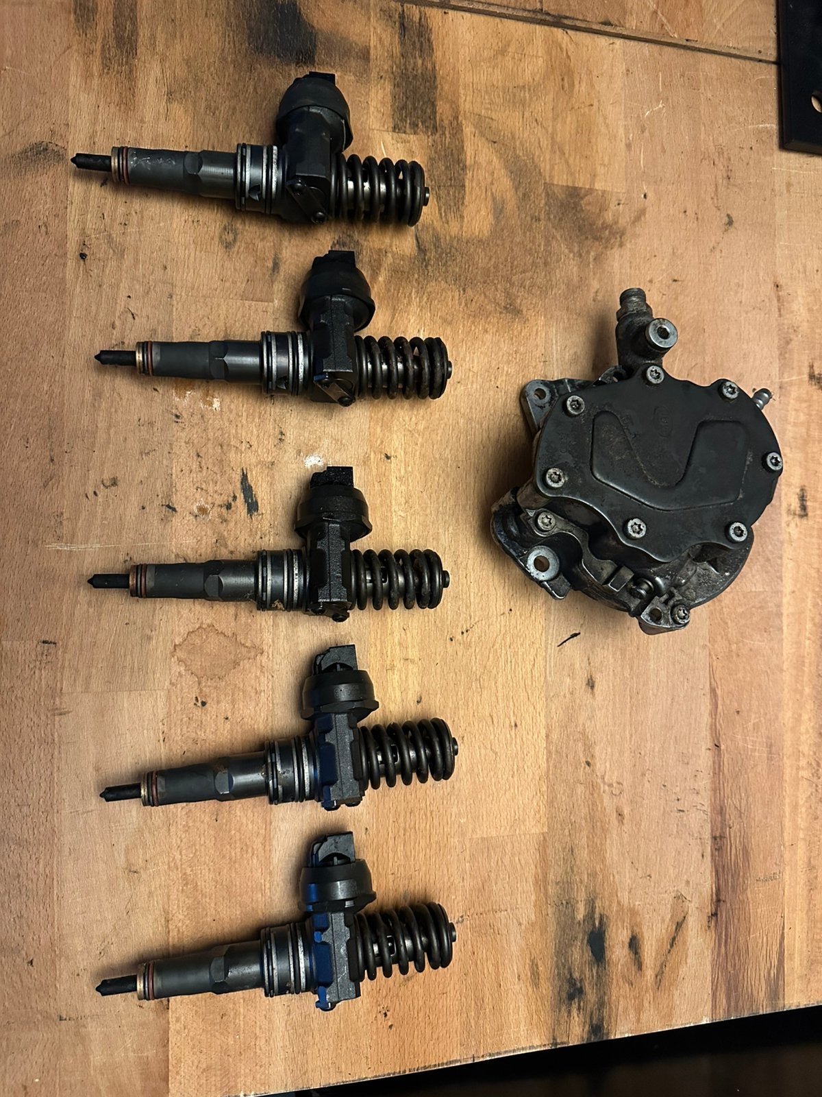 Pompverstuivers en vacuumpomp T5 AXE/AXD, Ophalen of Verzenden, Gebruikt, Volkswagen