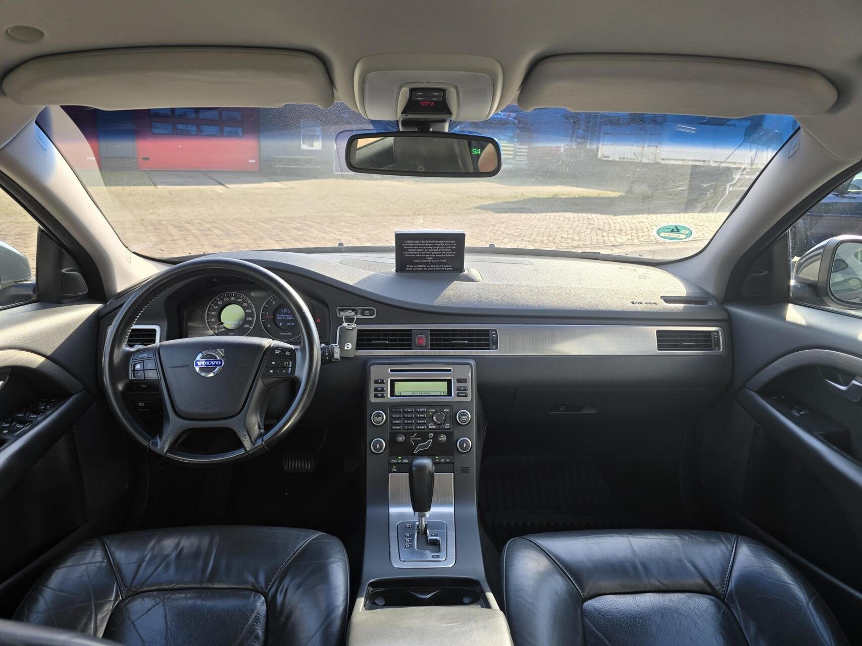 Volvo V70 2.4D Limited Edition Automaat Clima/Navi/Goed ond., Auto's, 15 km/l, Automatische klimaatregeling, Diesel, 2401 cc