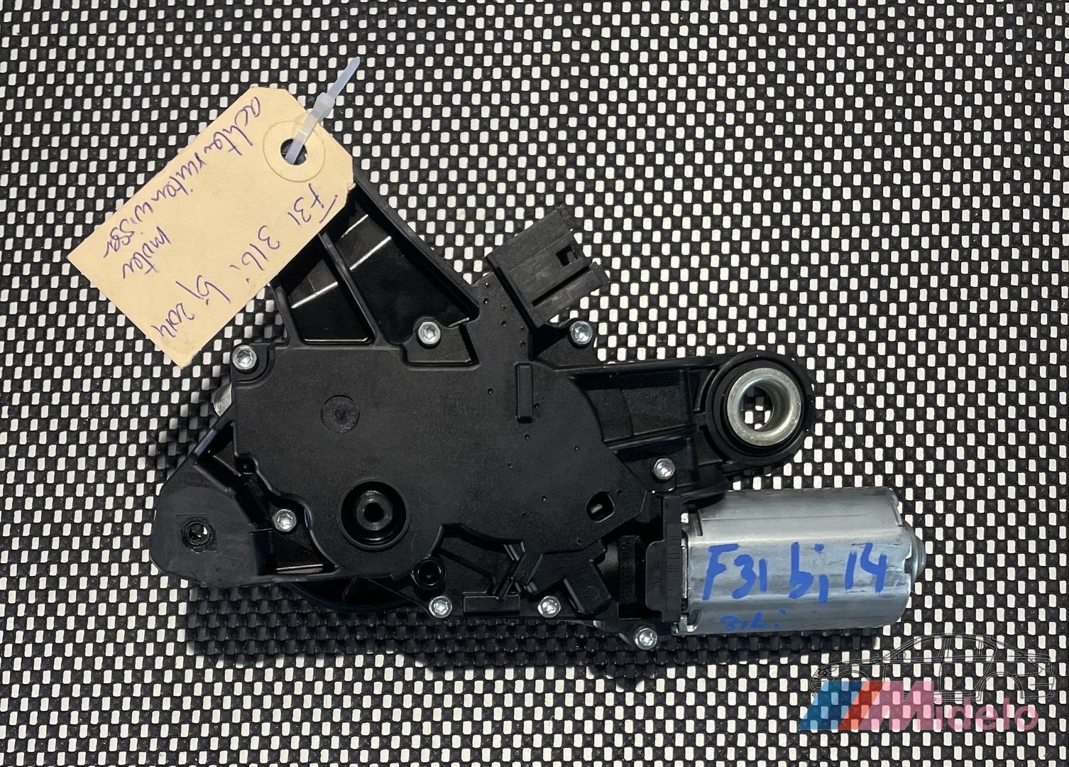 BMW F31 RUITENWISSERMOTOR ACHTER 7311415, Gebruikt, -, -, Ophalen of Verzenden