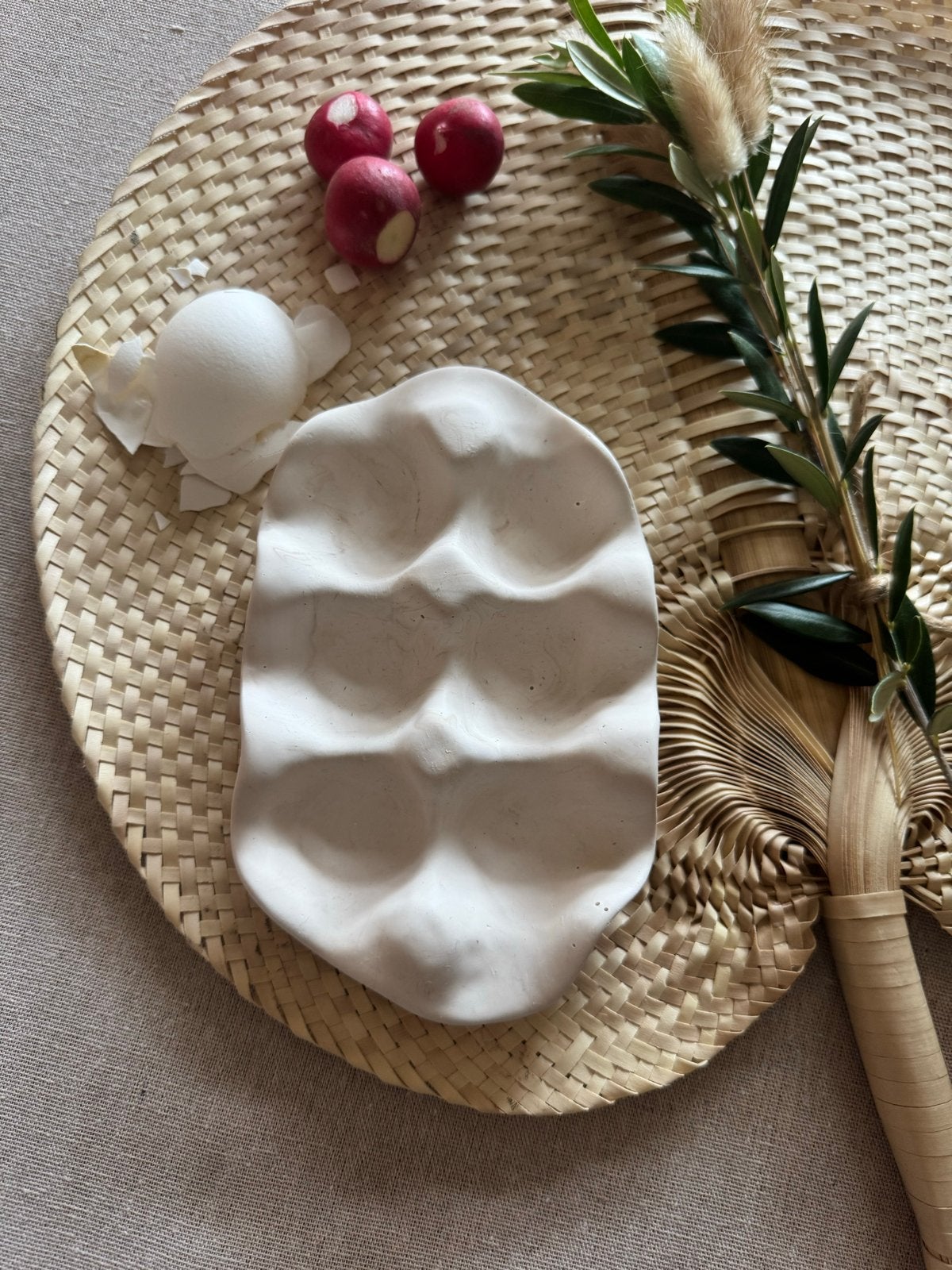 Handgemaakte Jesmonite Eierhouder - 18x11 cm, Overige typen, Nieuw, Ophalen of Verzenden, Wit