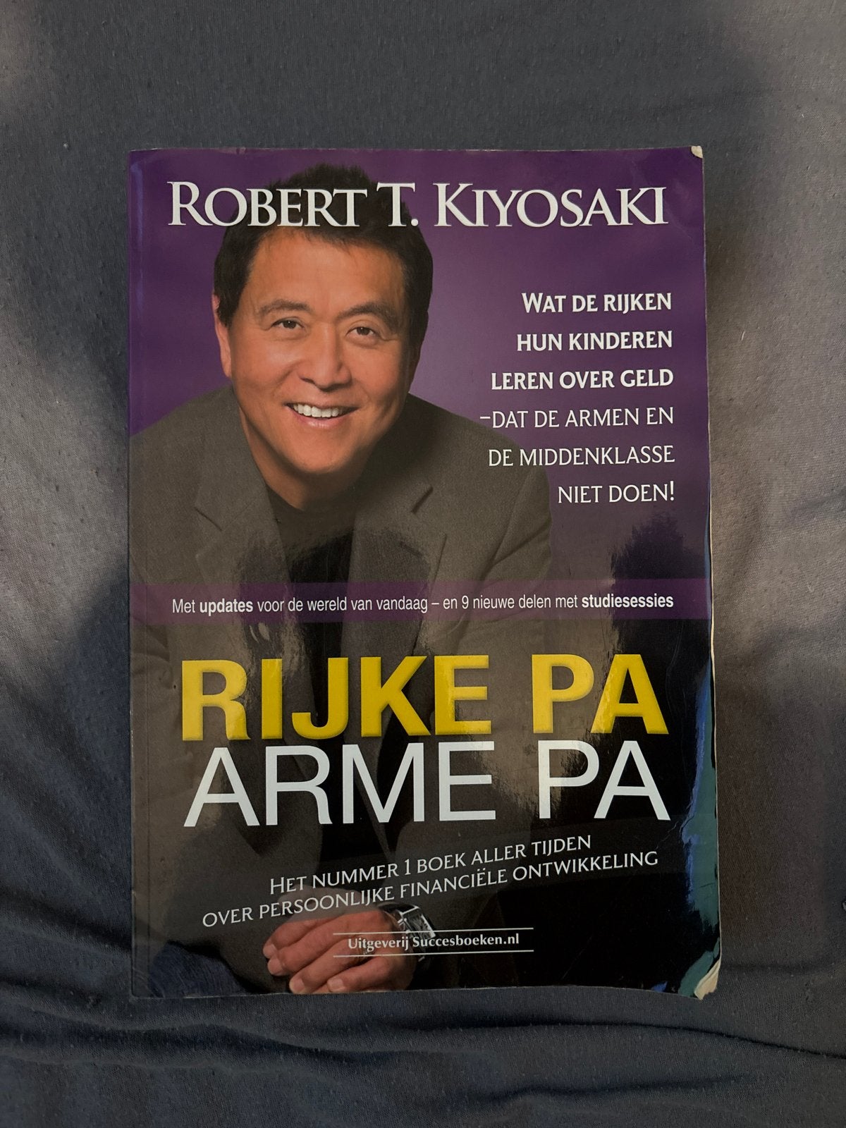 Rijke Pa Arme Pa - Robert T. Kiyosaki, Boeken, Ophalen of Verzenden, Gelezen, Overige uitgevers, Nederlands