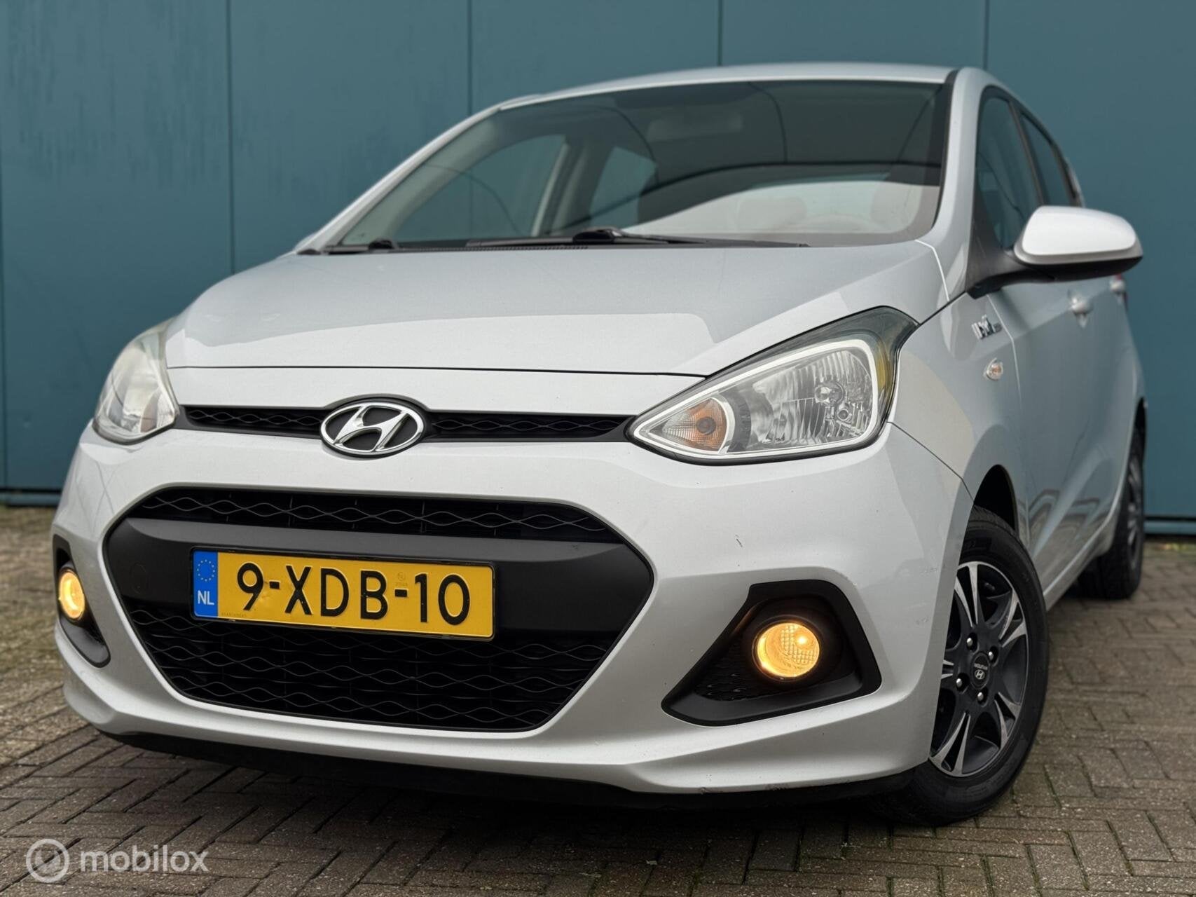 Hyundai i10 1.0i Go! 5Drs Airco Cruise Control Navi LM-Velge, Euro 5, Gebruikt, 31 €/maand, 23 km/l