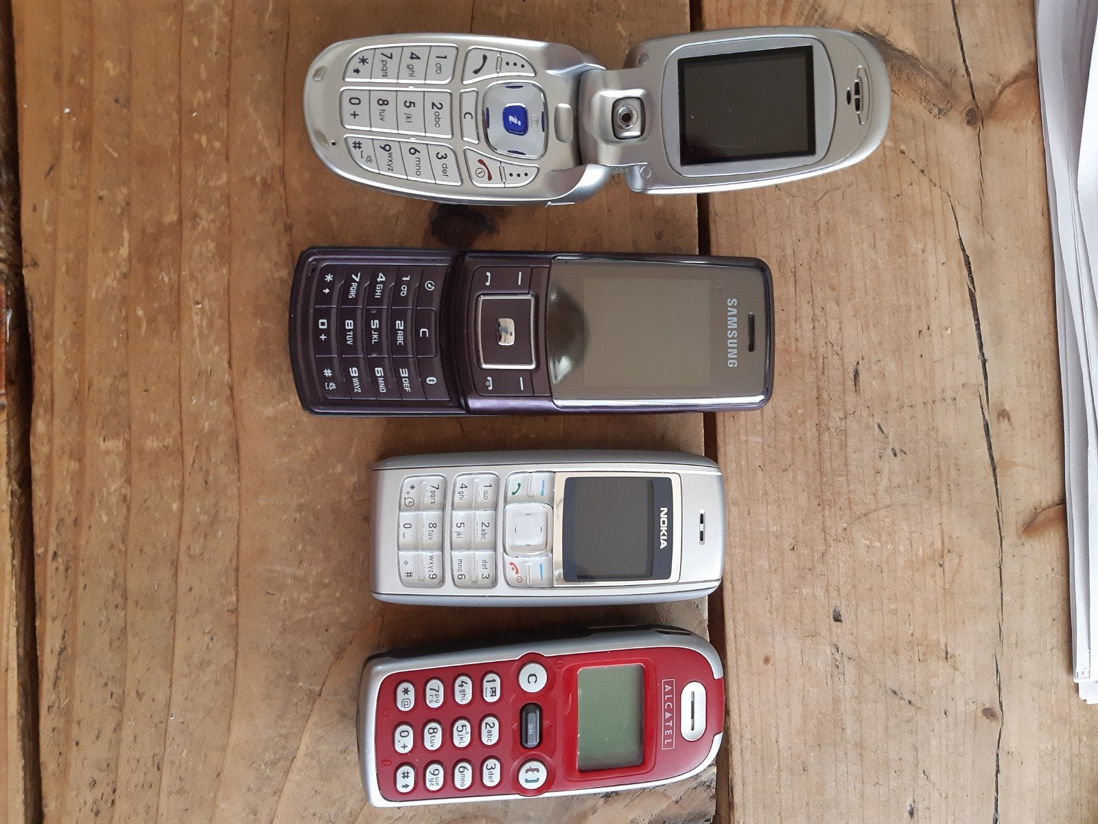 Oude telefoons, Ophalen of Verzenden, Zwart