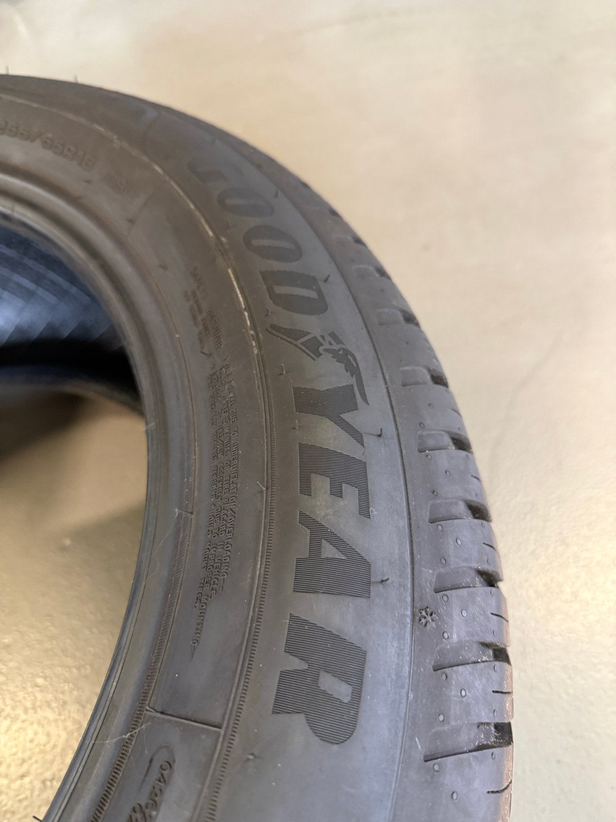 Goodyear Vector 4Seasons Gen-3 255/55R18 109W All Season, Ophalen, 18 inch, Gebruikt, 255 mm