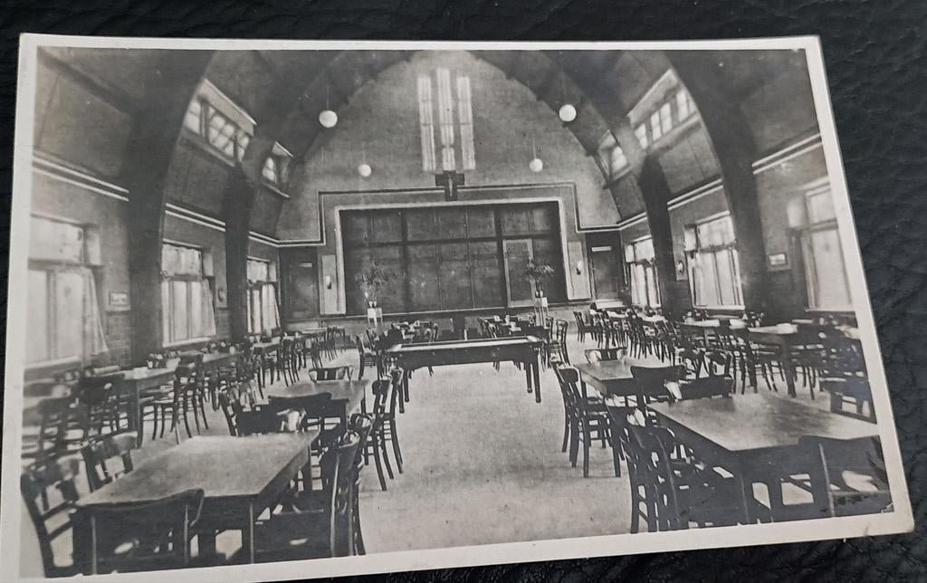 Oudenbosch. Internaat Instituut St Louis 1946. Interieur, Verzamelen, Ansichtkaarten | Nederland, Ophalen of Verzenden, 1940 tot 1960