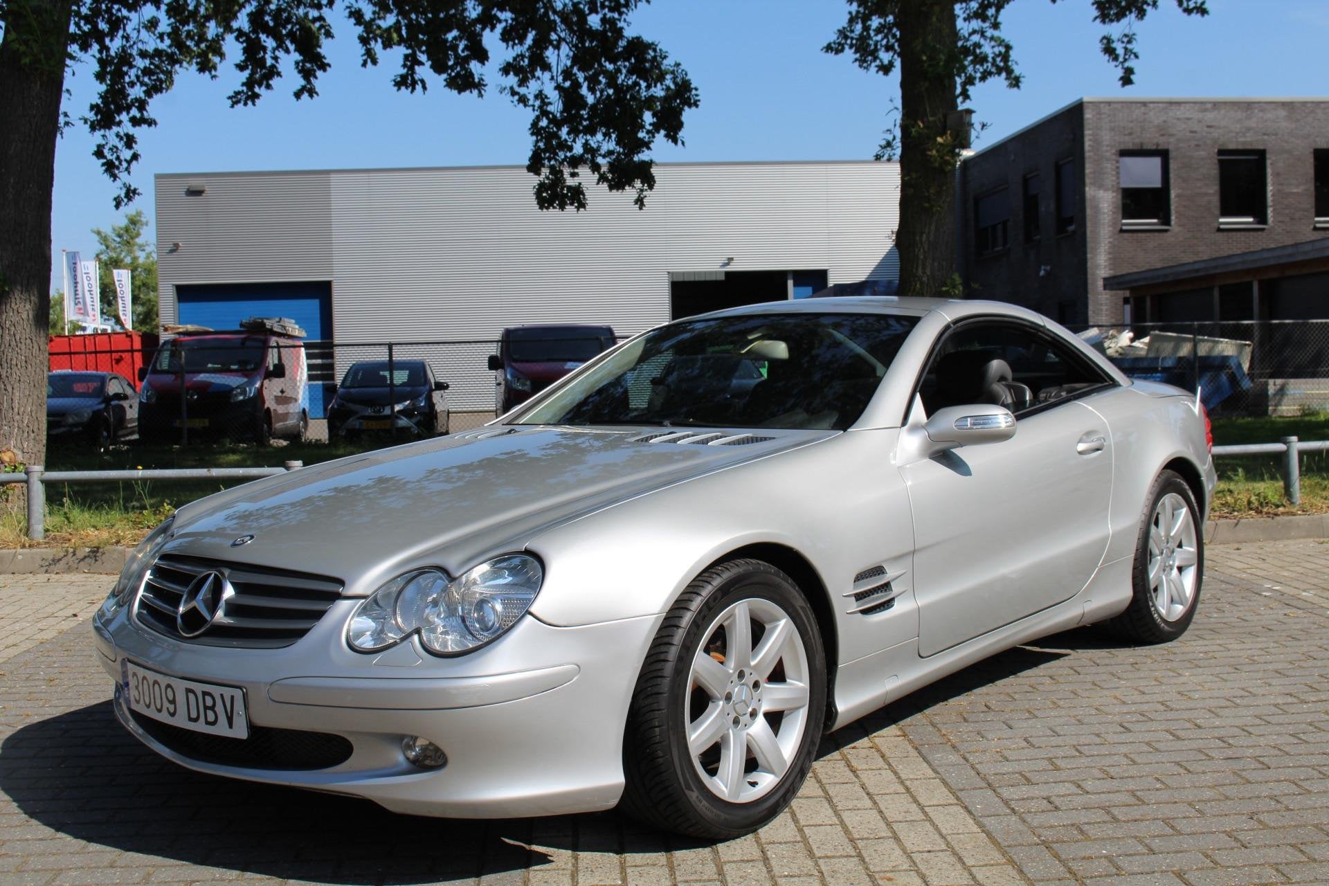 Mercedes-Benz SL 350 FULL HISTORY & SERVICE! V6, Gebruikt, Overige kleuren, Cabriolet, 2 stoelen